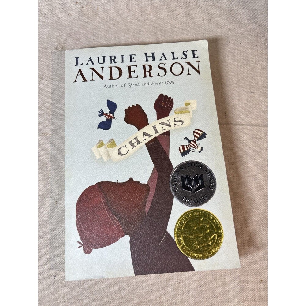 Chains (Seeds of America) by Laurie Halse Anderson Paperback GOOD